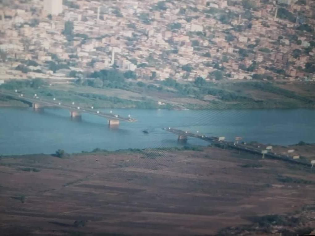 جسر شمبات بعد تدميره