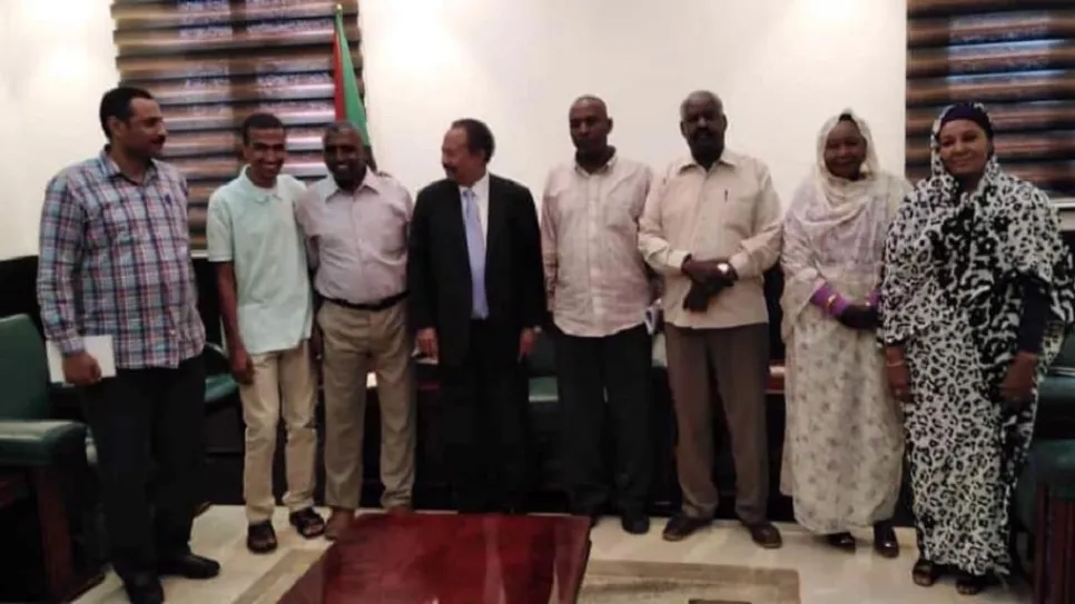 لجنة-المعلمين-السودانيين.xx&oh=ee1b587bb551e2c9a56430a5f2c667cc&oe=5E0DC7AE_1.jpeg