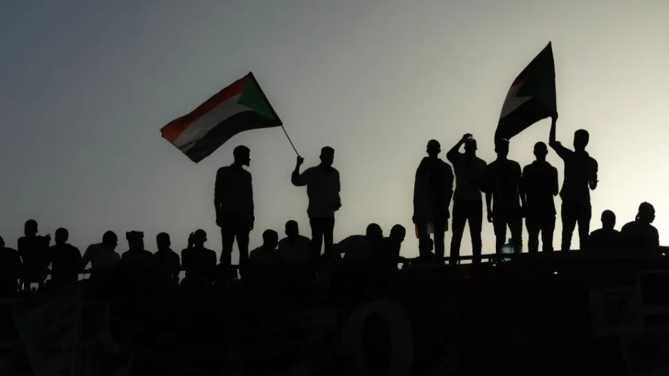 من اعتصام القيادة العامة.jpg