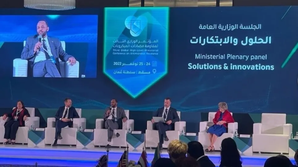 وزير الصحة في مؤتمر بعمان.jpeg