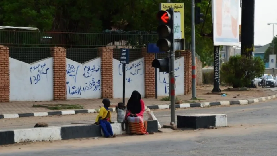 متسولون في الخرطوم.jpg