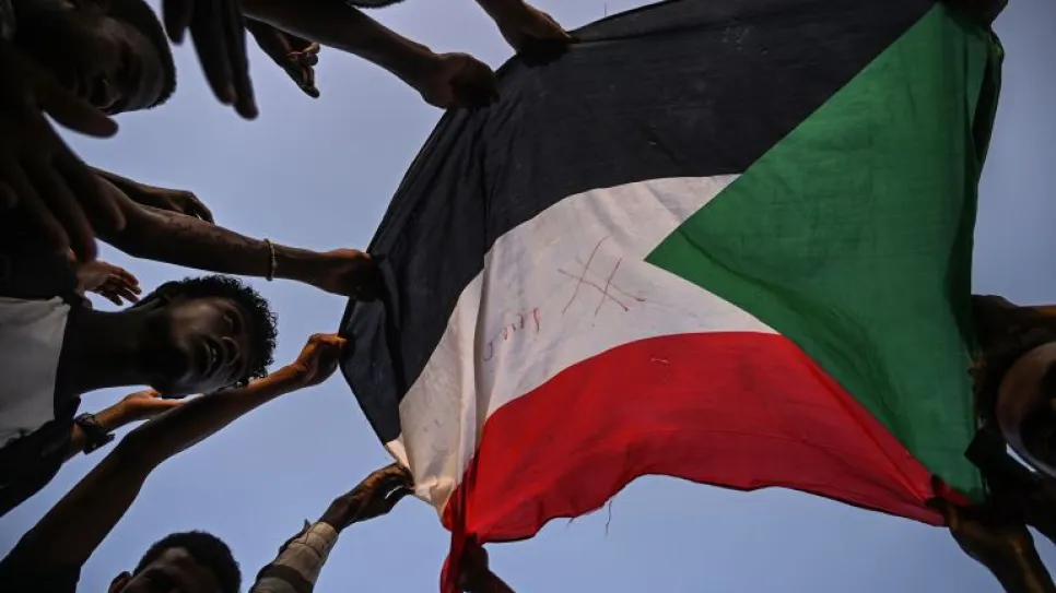 علم السودان - احتجاجات.jpg