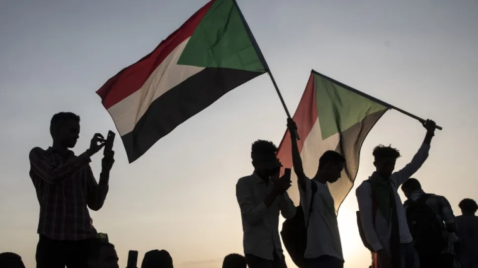 احتجاجات - علم السودان.jpg