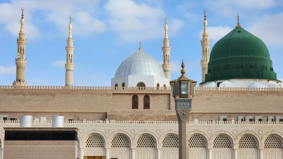المسجد النبوي.jpg