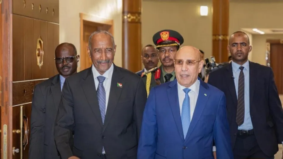 عبد الفتاح البرهان والرئيس الموريتاني.jpg