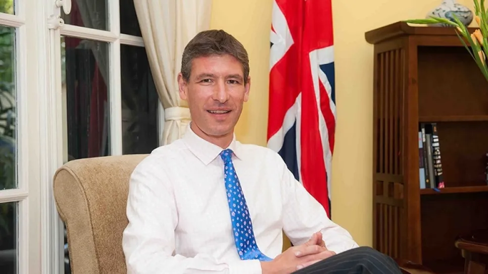 s960_Giles_Lever_photo.jpg