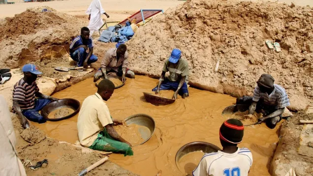 التعدين-في-السودان.jpg