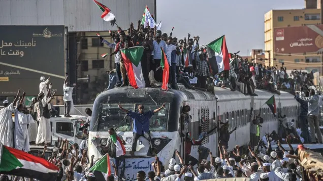 السودان ثورة_1.jpg