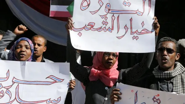 العامل الخارجي.jpg