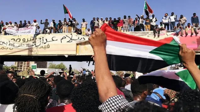 القيادة.jpg