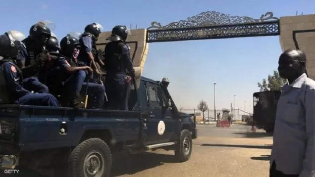 قوة أمنية.jpg