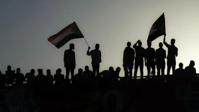 من اعتصام القيادة العامة.jpg
