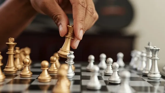 chess-playing-hand.jpeg