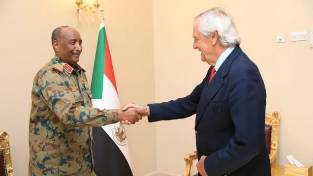 البرهان ومبعوث الأمين العام.jpeg