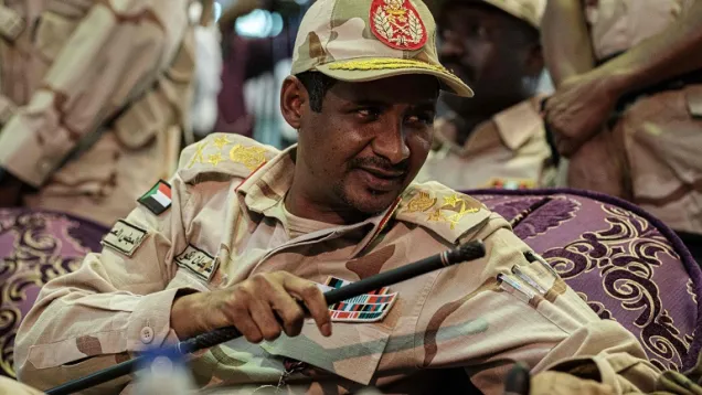 حميدتي - دقلو.jpg