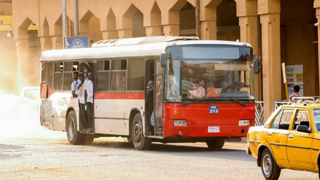 Khartoum_public_transportation_2.jpg