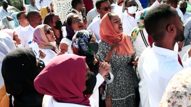 احتجاجات كوادر صحية.jpg