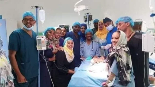 عملية فصل توأم سيامي.jpeg
