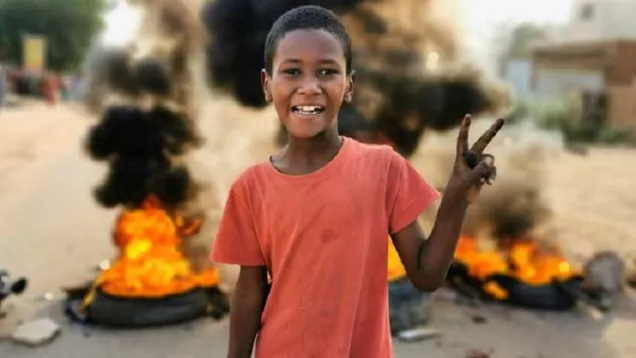 sudan-protests-coup-child-Khartoum-reuters.jpg