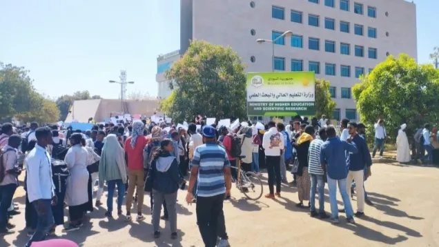 موكب الطلاب 3.jpg