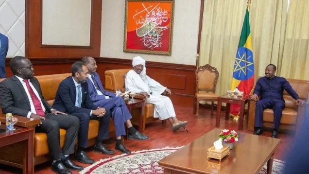 آبي أحمد + الحرية والتغيير.jpg