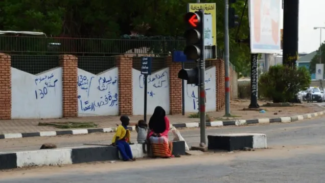 متسولون في الخرطوم.jpg