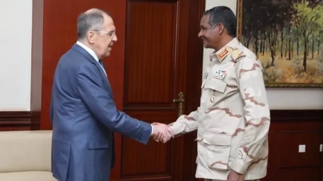 دقلو + لافروف.jpg