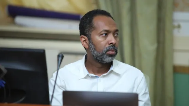 خالد سلك.jpg