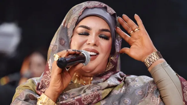 ندى القلعة.jpg
