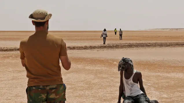 مهاجرون سودانيون.jpg