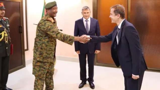 البرهان والسفير الروسي.jpg