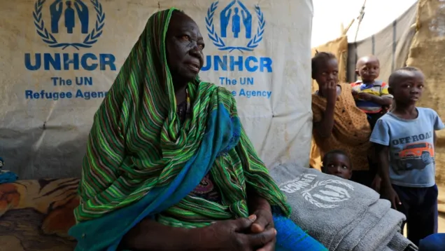 امرأة سودانية لاجئة - دارفور - لاجئين.jpg