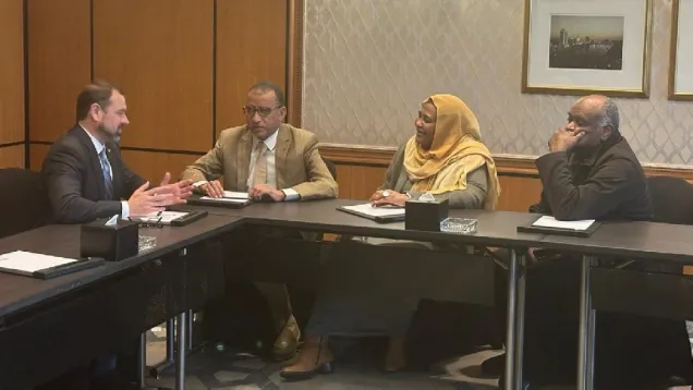 عمر الدقير ومريم الصادق والشفيع خضر وتوم بيرييلو_0.jpg