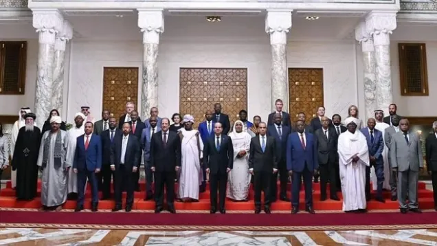 الرئيس السيسي يستقبل وفد.jpg