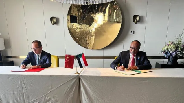 السودان والصين يوقعان على اتفاق لتطوير المنظومة الدفاعية .jpg