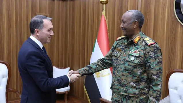البرهان والسفير التركي لدى السودان.jpg