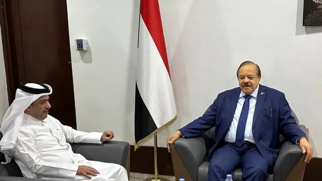 وزير الخارجية والسفير القطري لدى السودان.jpg