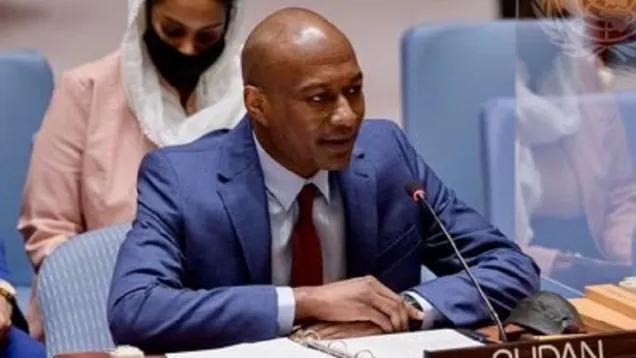السفير عمار محمد محمود.jpg