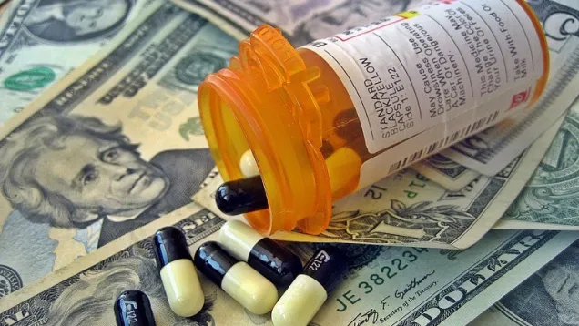 DrugAndMoneyImage.jpg