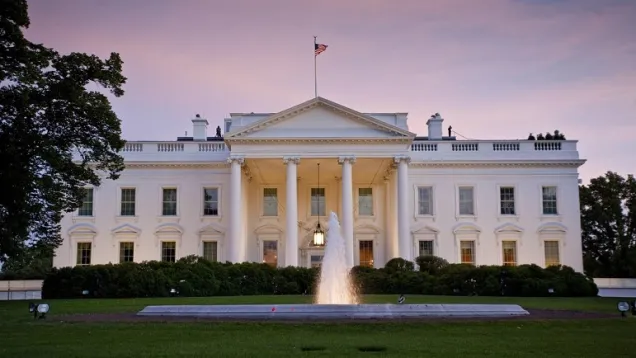 The white house.jpg
