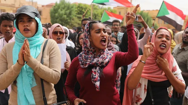 sudan-protests_1[1].jpg